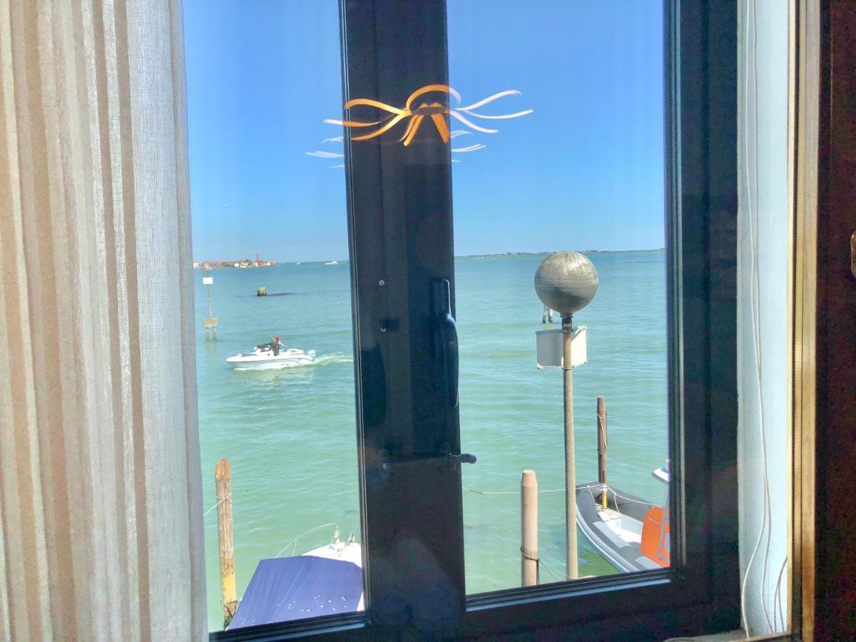 Ca' Monica Panoramic-Canal View, Biennale Venesia Bagian luar foto