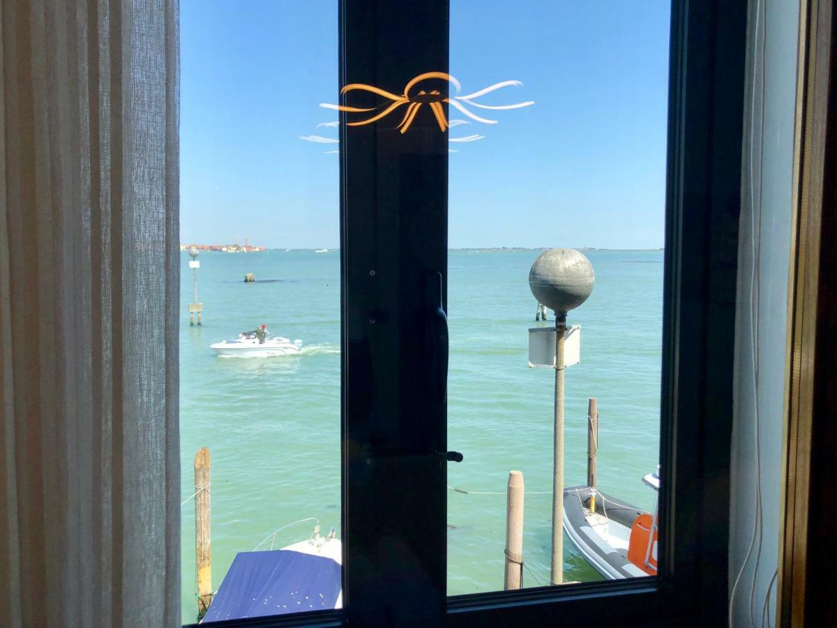 Ca' Monica Panoramic-Canal View, Biennale Venesia Bagian luar foto